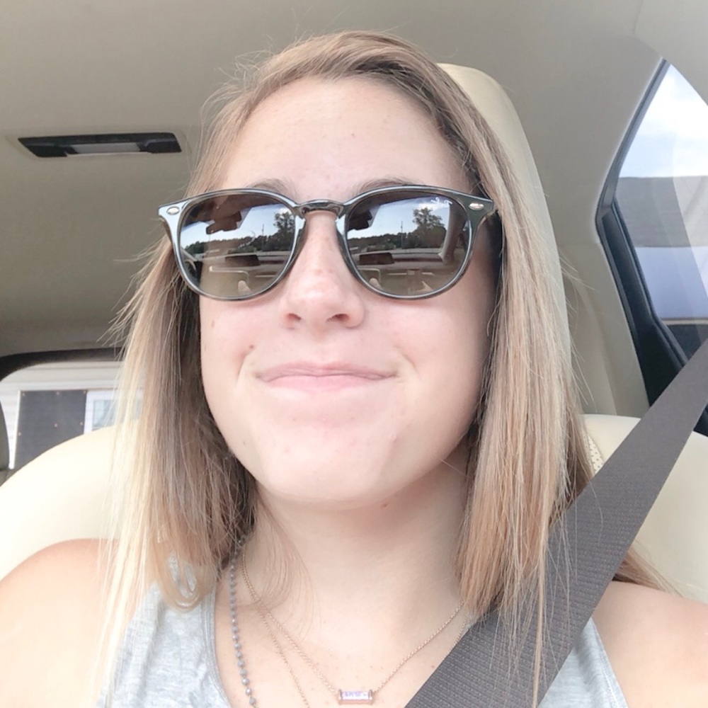 Meet your Posher, Kayla anne